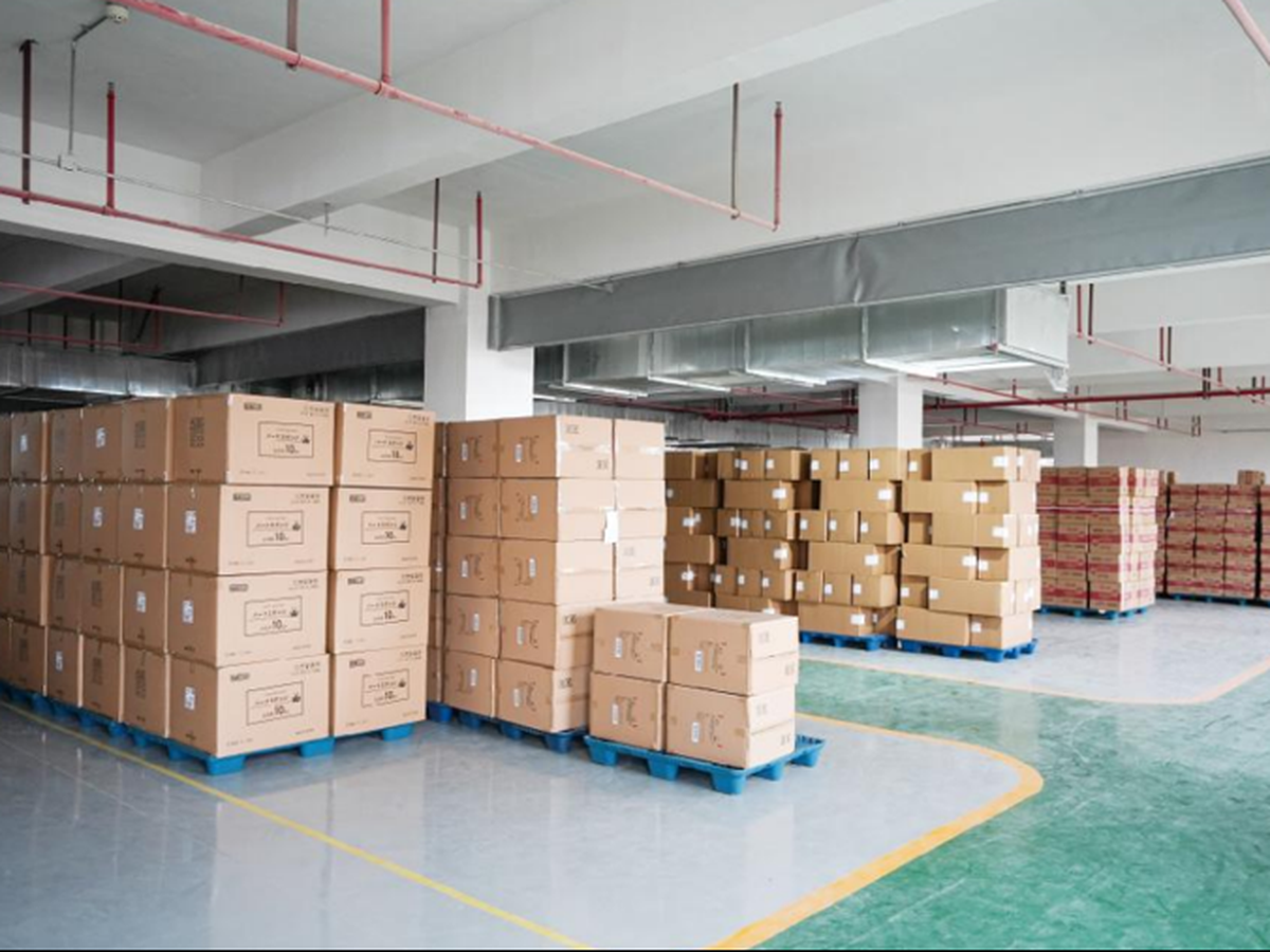 Warehouse & Logistics
